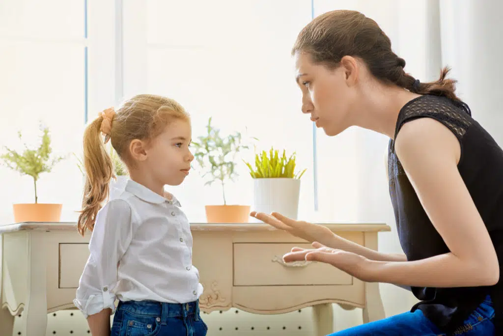 qué hacer si mi hijo no respeta a sus maestros