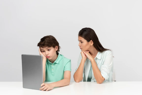 qué hacer si mi hijo no se adapta a un nuevo colegio